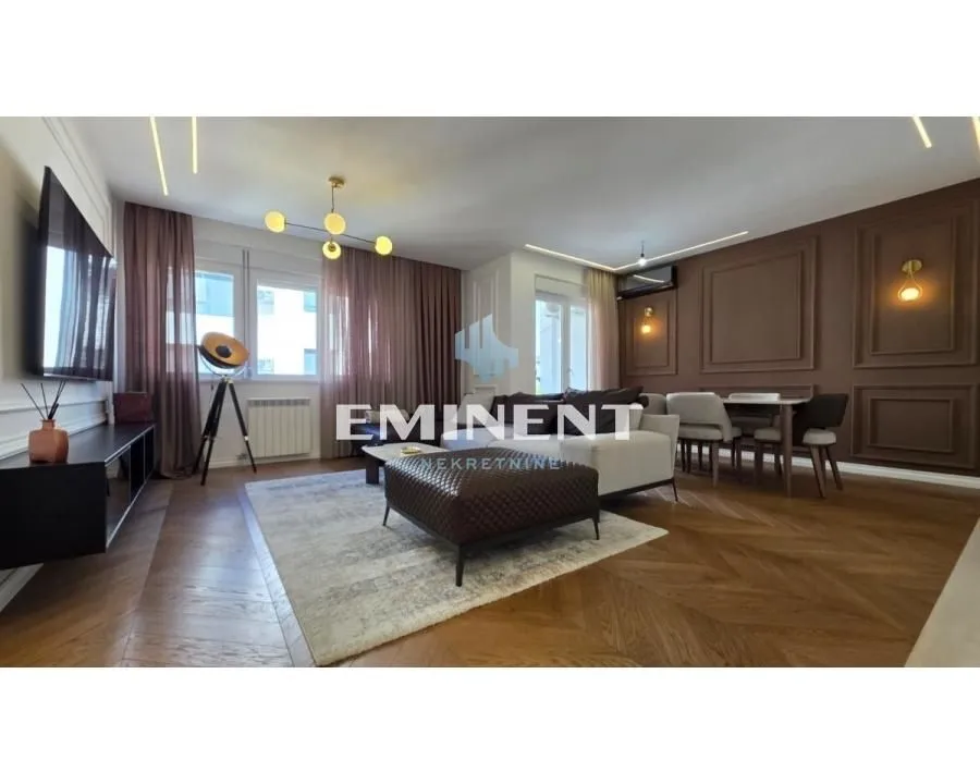 Sale, three bedroom apartment, 116m², Cvetkova Pijaca, Zvezdara Sve Podlokacije