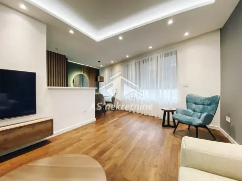 Izdavanje, trosoban stan, 68m², Čubura, Beograd - image 2