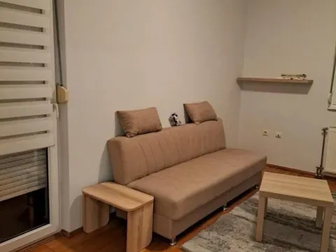 Izdavanje, dvosoban stan, 45m², Grbavica, Novi Sad Sve Podlokacije - image 6