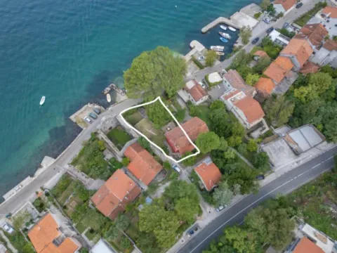 Sale, house, 521m², Dobrota, Kotor