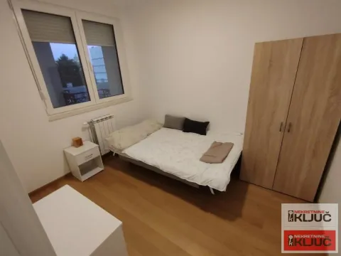 Izdavanje, jednosoban stan, 35m², Centar, Novi Sad - image 6