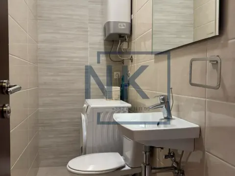 Izdavanje, dvosoban stan, 90m², Preko Morače, Podgorica - image 11