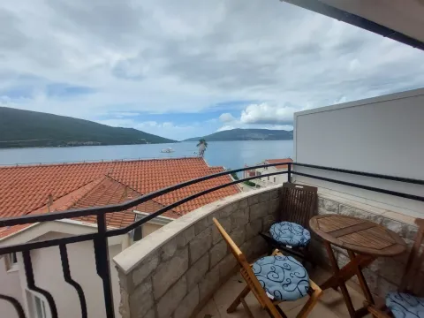 Rent, two bedroom apartment, 80m², Kumbor, Herceg Novi - image 3