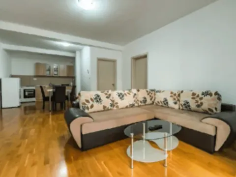 Rent, apartment, 95m², Rafailovići, Budva - image 5