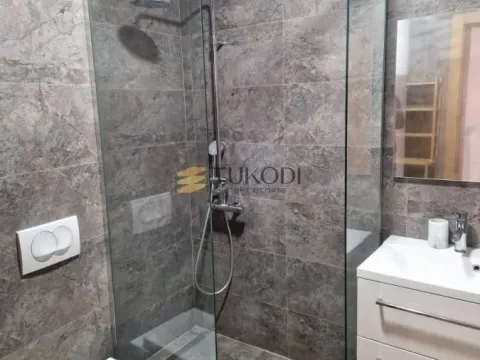 Rent, three bedroom apartment, 80m², Savski Venac, Beograd - image 17