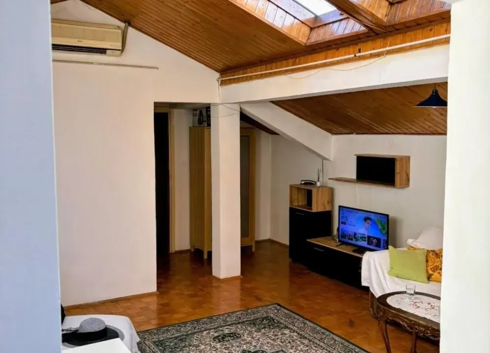 Sale, two bedroom apartment, 59m², Zvezdara Sve Podlokacije, Beograd