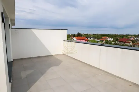 Prodaja, četvorosoban stan, 225m², Sremska Kamenica, Petrovaradin - image 6