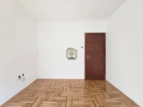 Prodaja, dvosoban stan, 73m², Dalmatinska ulica, Podgorica - image 10