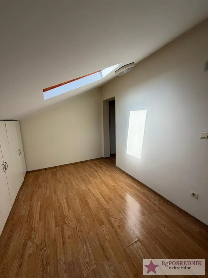 Sale, four bedroom apartment, 120m², Mladenovac, Beograd