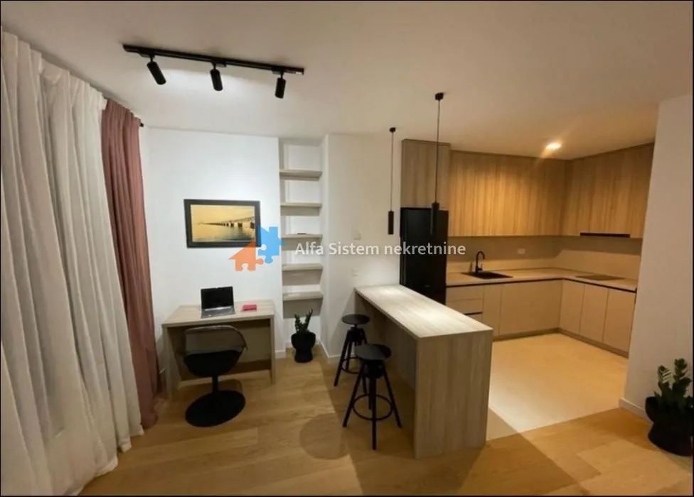 Rent, two bedroom apartment, 60m², Stari Grad, Beograd