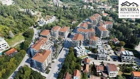 Sale, two bedroom apartment, 50m², Donja Lastva, Tivat - image 2