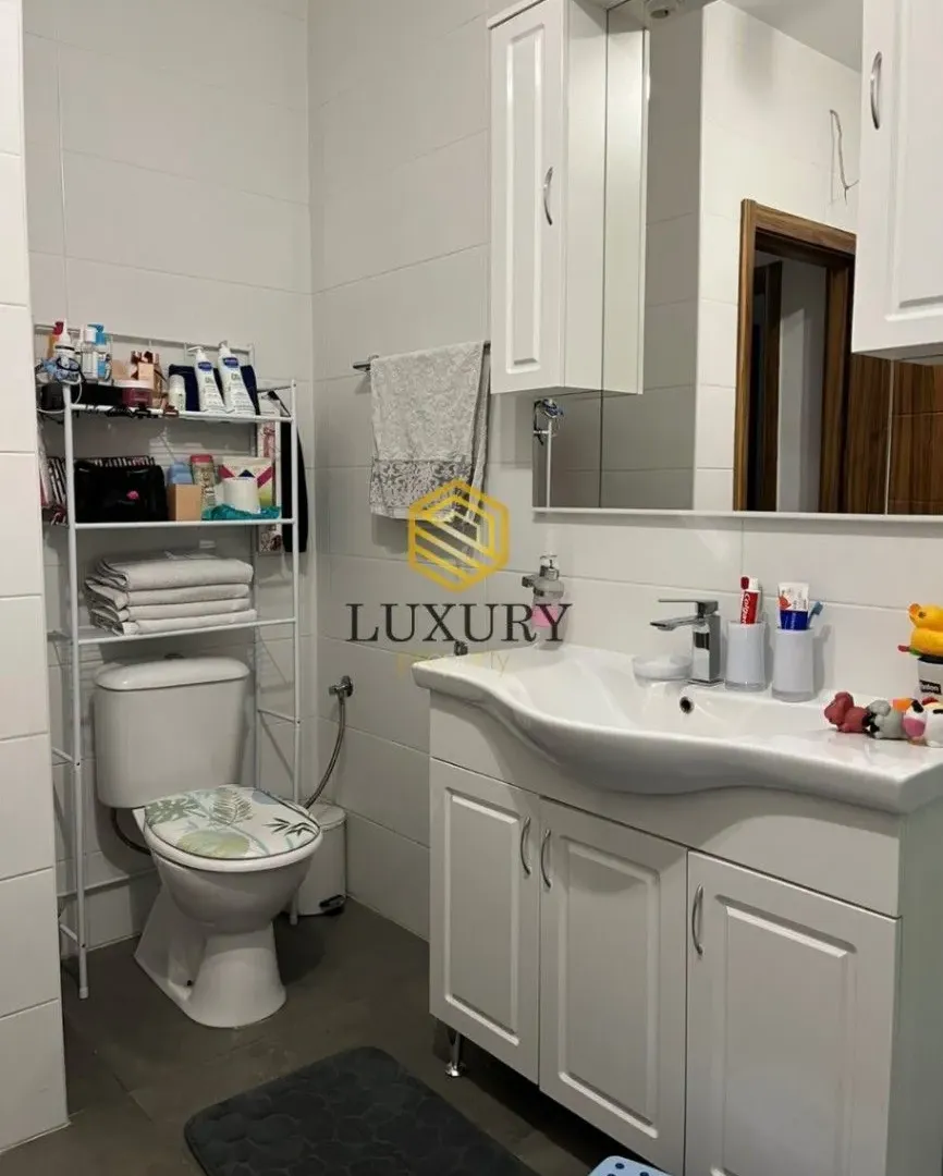 Izdavanje, dvosoban stan, 59m², Ljubović, Podgorica