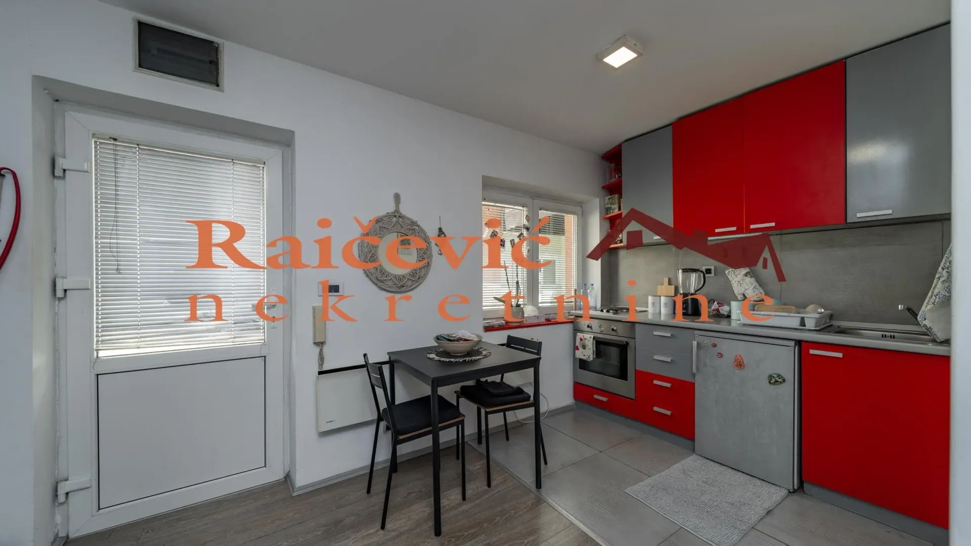 Izdavanje, jednosoban stan, 31m², Zvezdara Sve Podlokacije, Beograd