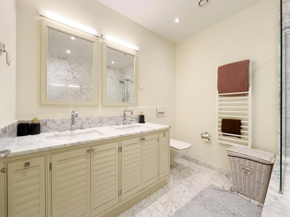 Prodaja, dvosoban stan, 115m², Porto Montenegro, Tivat