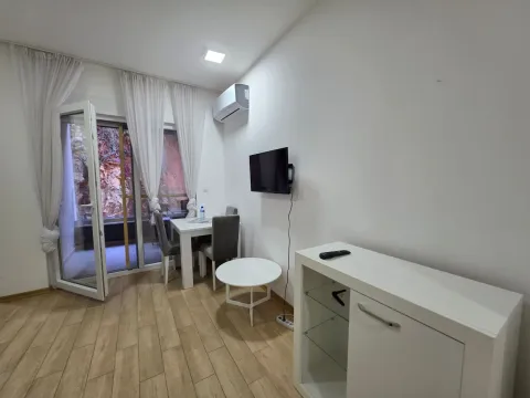 Sale, studio apartment, 30m², Budva, Crna Gora - image 11