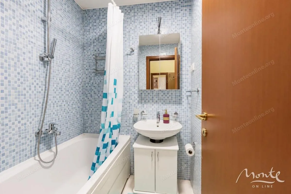 Prodaja, jednosoban stan, 50m², City Kvart, Podgorica
