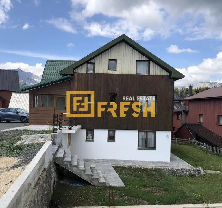 Prodaja, plac, 240m², Žabljak, Crna Gora