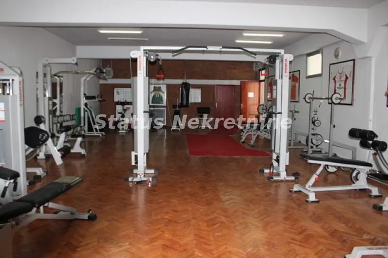 Prodaja, ugostiteljski objekat, 1150m², Kopaonik, Srbija