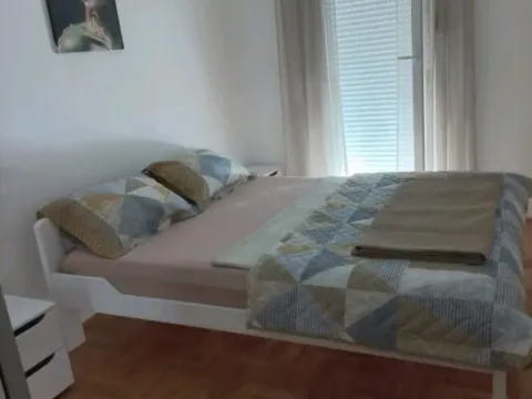 Izdavanje, jednosoban stan, 52m², Kava, Tivat - image 11