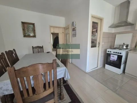 Prodaja, četvorosoban stan, 120m², Strelište, Jagodina - image 10