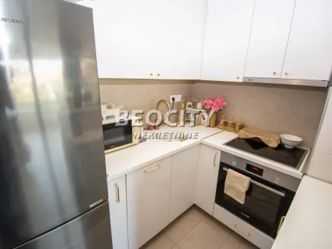 Sale, three bedroom apartment, 75m², Dušanovac, Voždovac Sve Podlokacije - image 7