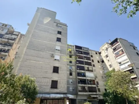 Sale, office space, 64m², Lepa Kata, Podgorica