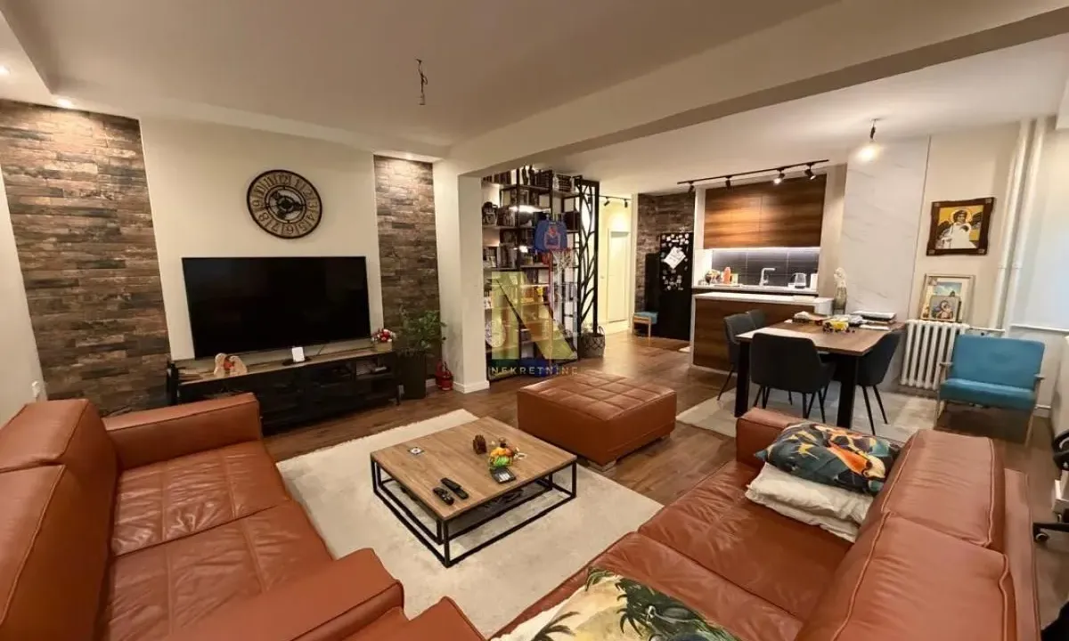 Sale, three bedroom apartment, 82m², Grbavica, Novi Sad Sve Podlokacije