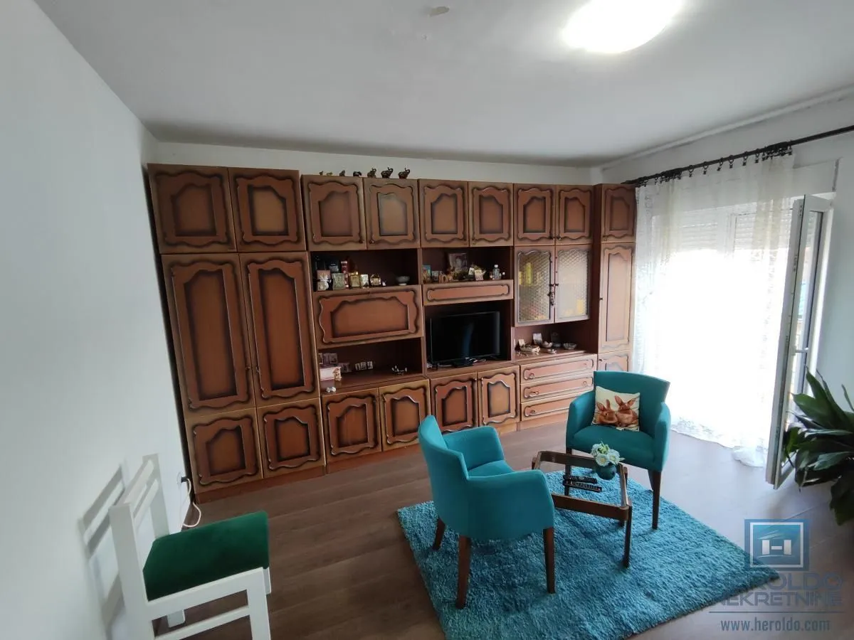 Prodaja, trosoban stan, 119m², Strelište, Jagodina