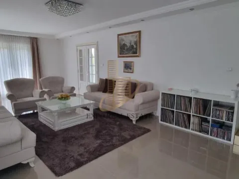 Prodaja, kuća, 200m², Beočin, Srbija - image 2