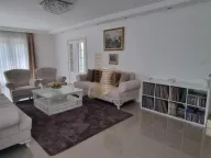 Prodaja, kuća, 200m², Beočin, Srbija - image 2