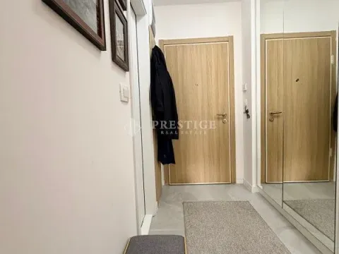 Izdavanje, jednosoban stan, 47m², Central Point, Podgorica - image 8