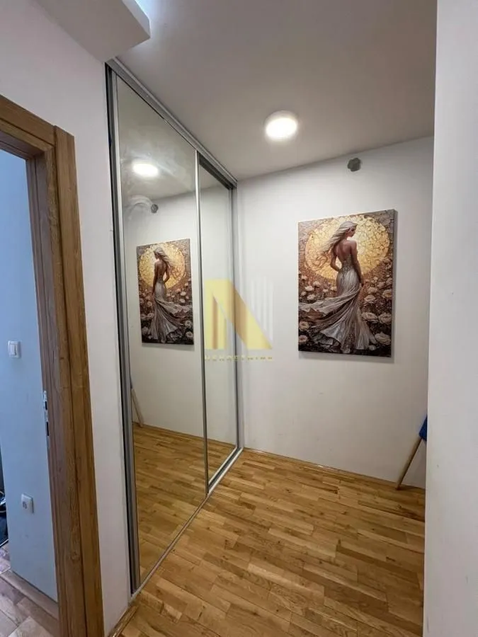 Prodaja, trosoban stan, 57m², Salajka, Novi Sad Sve Podlokacije