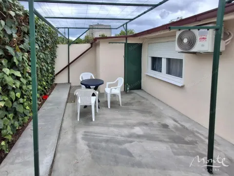 Prodaja, kuća, 49m², Zabjelo, Podgorica - image 2