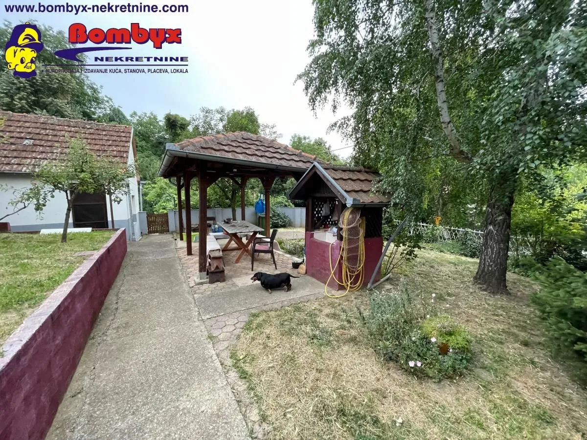 Prodaja, kuća, 180m², Sremska Kamenica, Petrovaradin