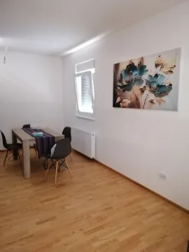 Rent, two bedroom apartment, 50m², Kaluđerica, Beograd - image 4