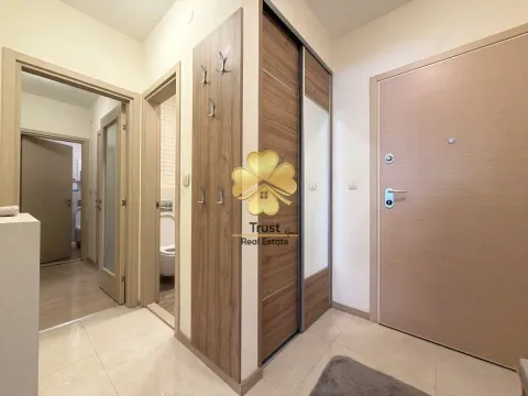 Izdavanje, dvosoban stan, 75m², City Kvart, Podgorica - image 10