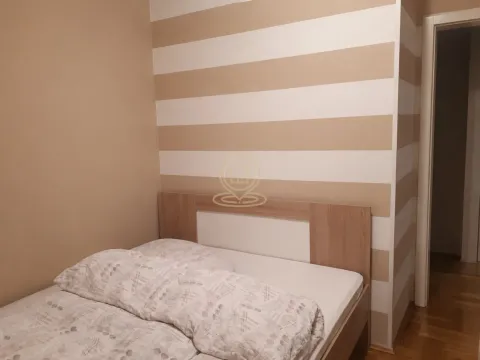 Izdavanje, jednosoban stan, 40m², Socijalno, Novi Sad Sve Podlokacije - image 9