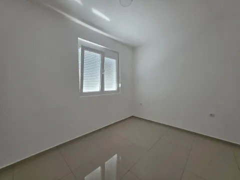 Sale, house, 180m², Ulcinj, Crna Gora - image 21
