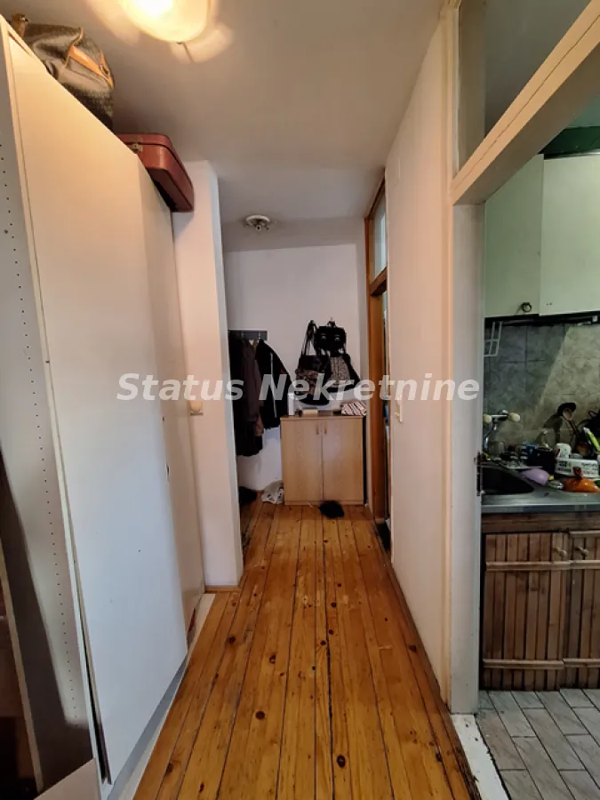Izdavanje, dvosoban stan, 67m², Novo naselje, Novi Sad