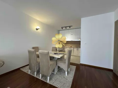 Izdavanje, dvosoban stan, 75m², Master Kvart, Podgorica - image 2