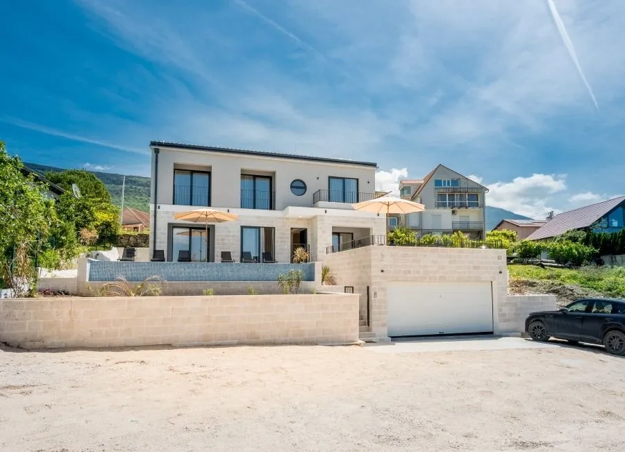 Prodaja, kuća, 250m², Mrčevac, Tivat
