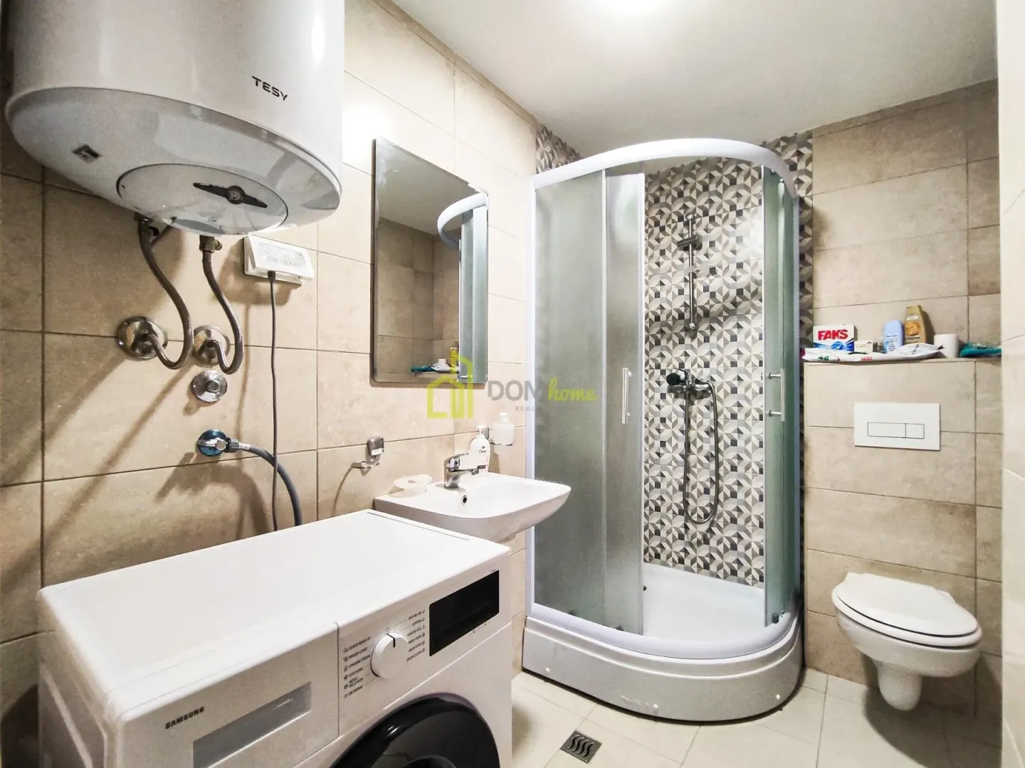 Izdavanje, garsonjera, 27m², Stari Aerodrom, Podgorica