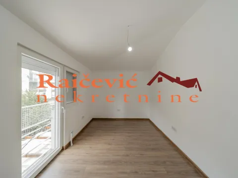 Prodaja, trosoban stan, 83m², Profesorska Kolonija, Palilula Sve Podlokacije - image 12