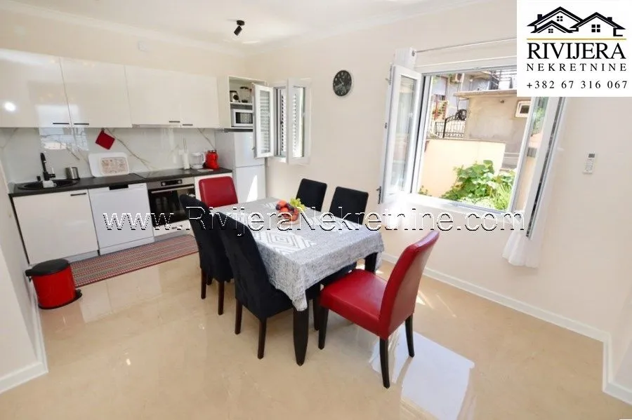Prodaja, kuća, 400m², Bijela, Herceg Novi
