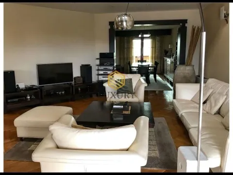 Prodaja, četvorosoban stan, 281m², Preko Morače, Podgorica - image 2