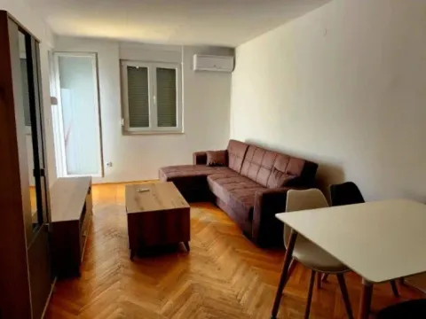 Prodaja, jednosoban stan, 49m², Zabjelo, Podgorica - image 2