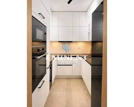 Izdavanje, trosoban stan, 81m², Novi Beograd Blok 65, Novi Beograd Sve Podlokacije - image 6