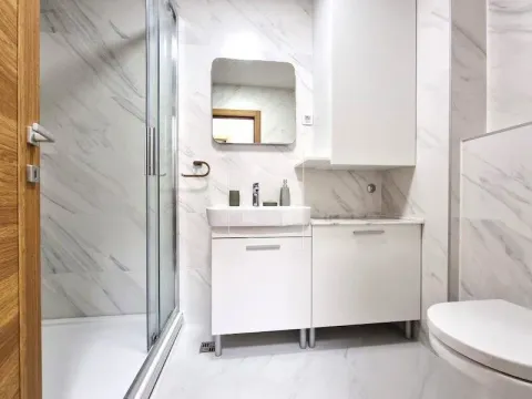 Rent, one bedroom apartment, 47m², New City, Podgorica - image 9