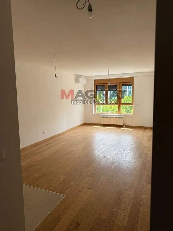 Prodaja, trosoban stan, 106m², Novi Beograd Blok 65, Novi Beograd Sve Podlokacije