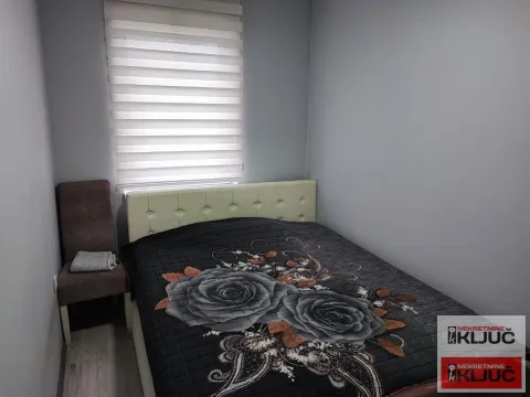 Sale, three bedroom apartment, 68m², Vidovdansko naselje, Novi Sad Sve Podlokacije - image 7